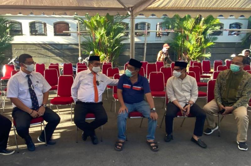 Rektor UNM Sampaikan Duka Mendalam Wafatnya Ayahanda Akbar Faisal