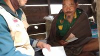 Melewati Medan Ekstrem, UPZ Baznas Enrekang Salurkan Zakat, Infaq dan Sedekah kepada Fakir Miskin