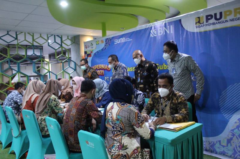 Peringati Harpenas, BNI Wilayah 07 Rangkai Akad Massal