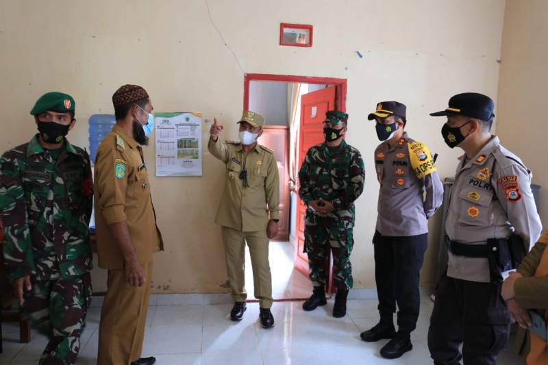 Bupati Luwu Timur Pantau Fasilitas Isoter di Lima Kecamatan