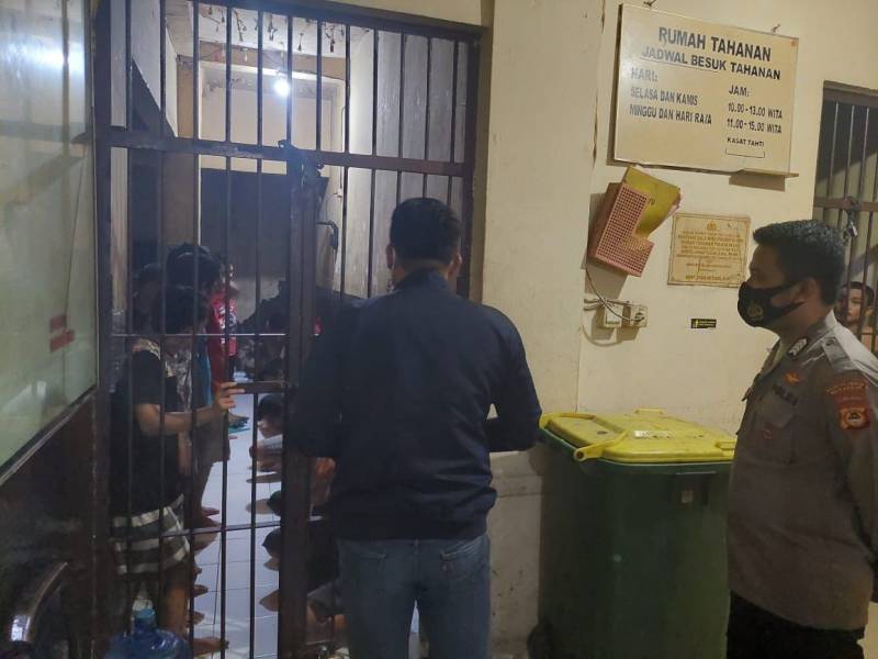 Polres Pelabuhan Makassar Rutin Cek Ruang Tahanan