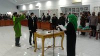 Ketua DPRD Majene Lantik PAW Partai Demokrat