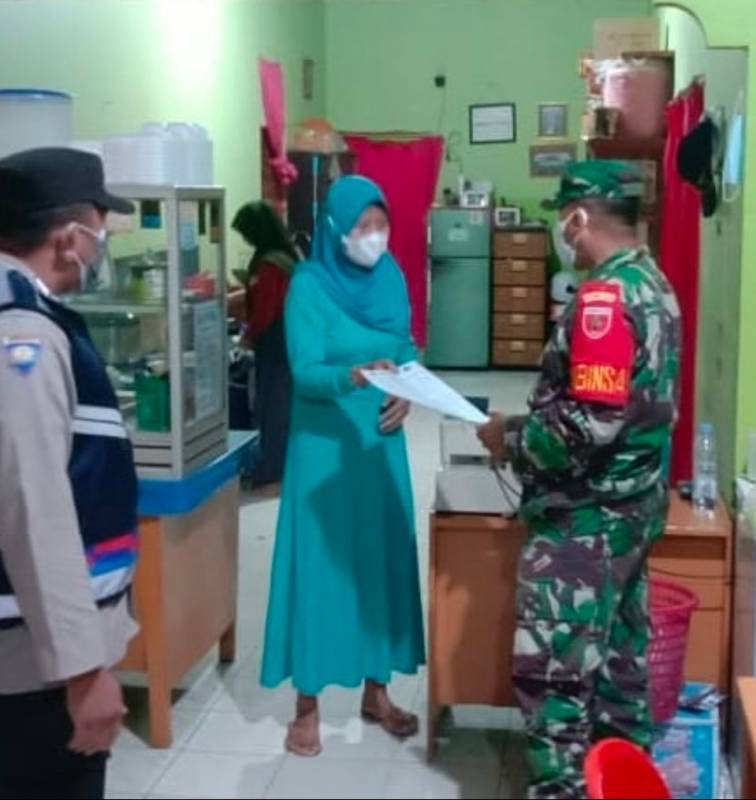 Camat Kolaka Tindak Lanjuti Edaran PPKM Level 3