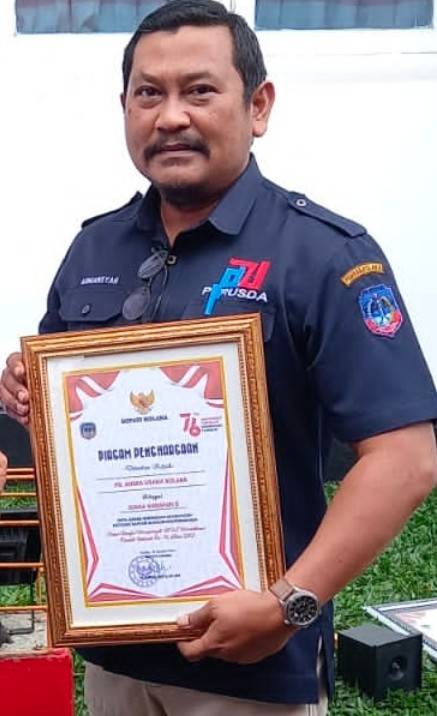 PD Aneka Usaha Juara Harapan II Lomba Kebersihan Lingkungan
