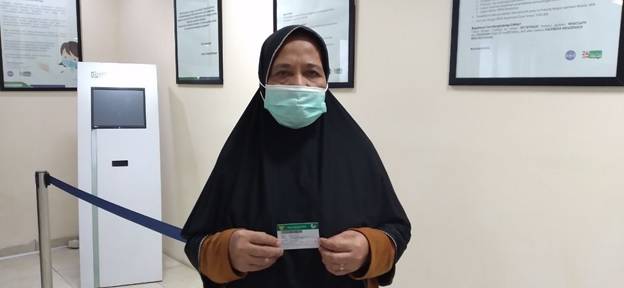 Berkat Kartu JKN-KIS, Sadia Terbebas dari Pengapuran Tulang