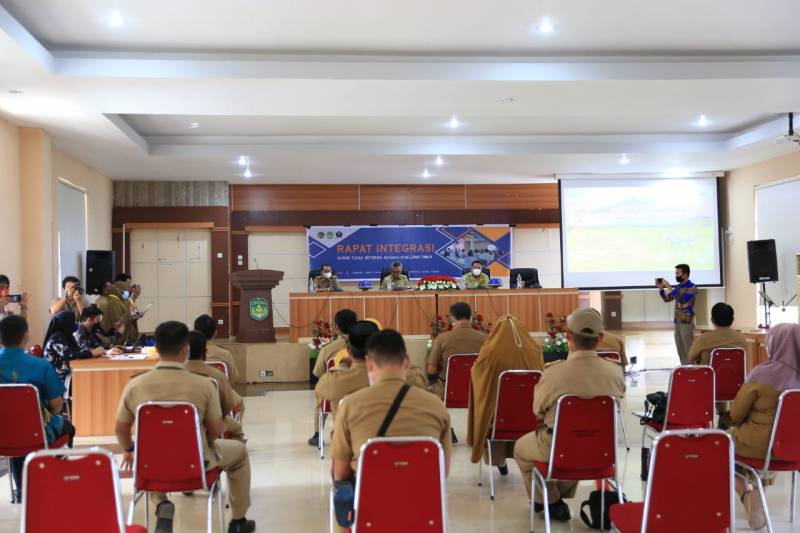 Bupati Lutim Pimpin Rapat Integritas Gugus Tugas Reforma Agraria