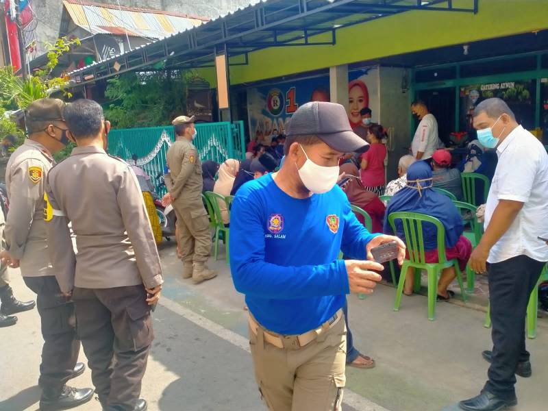 Polsek Ujung Tanah Lakukan Pengamanan dan Imbauan Prokes Vaksinasi Masyarakat