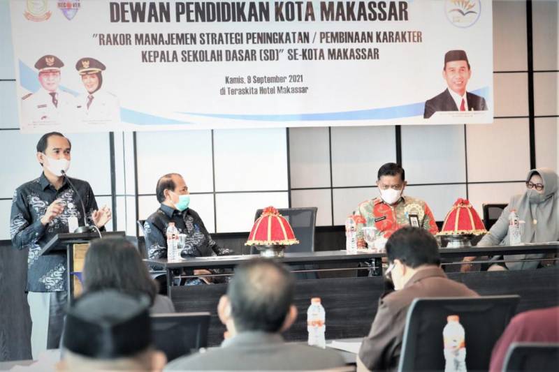 Buka Rakor Dewan Pendidikan Makassar, RL Singgung Pendidikan Karakter