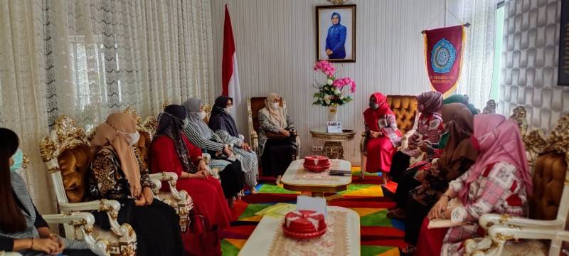 Sambangi PKK Sulsel, Ketua TP PKK Lutim Paparkan Progres Kinerja Program