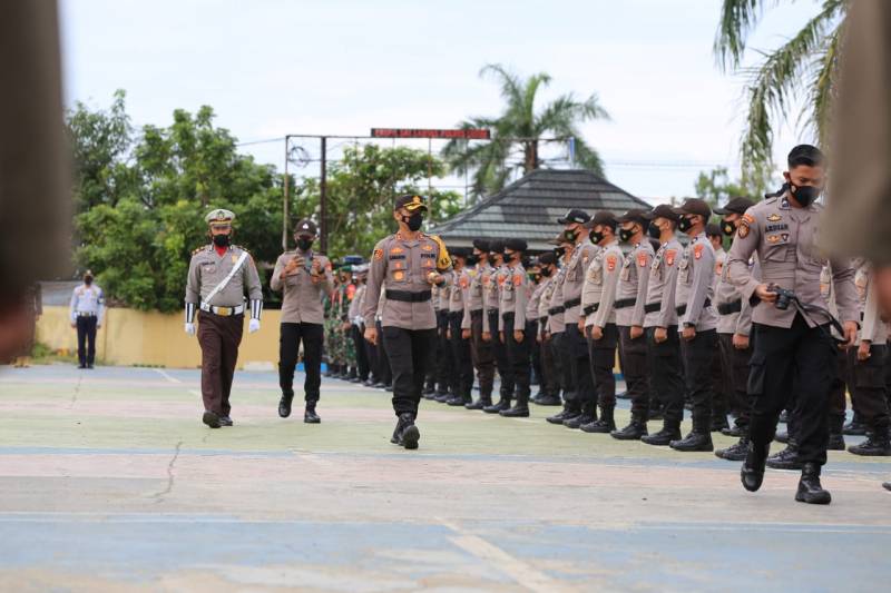 Bupati Lutim Ikuti Apel Gelar Pasukan Operasi Patuh 2021 di Mapolres