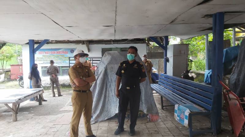 Cegah Peredaran Rokok Ilegal, Pemda Enrekang dan Bea Cukai Parepare Lakukan Operasi Pasar di Enrekang