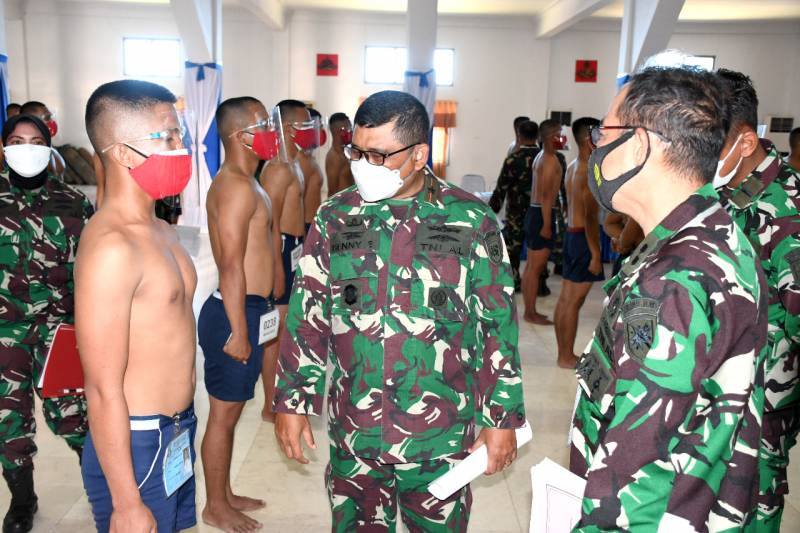 Danlantamal VI Pimpin Sidang Pantukhirda Caba dan Cata Gelombang II TNI AL TA.2021 Panda Lantamal VI