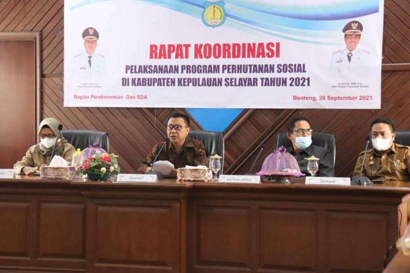 Bupati Selayar Buka Rakor Pelaksanaan Program Perhutanan Sosial