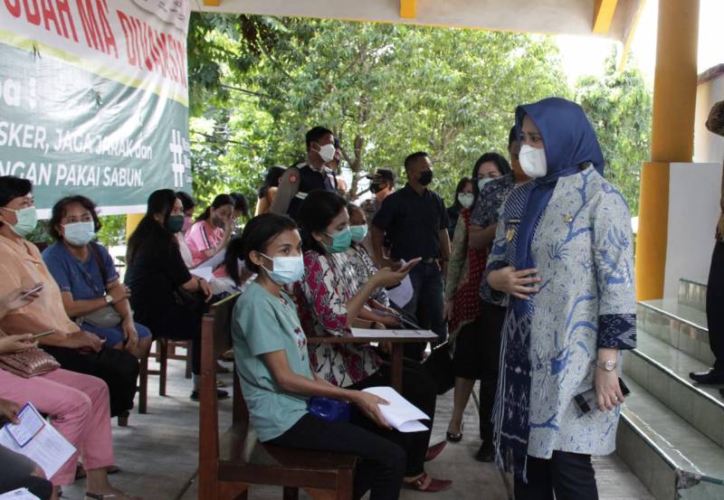 Vaksinasi Tingkat Kelurahan, Fatma Minta Ada Bilik Khusus Perempuan