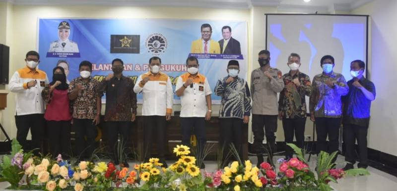 Rektor UNM: Konsolidasi IKA UNM Dimulai dari Sulbar