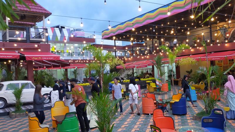 Lago'ta Kafe & Resto dari Showroom Mobil Disulap jadi Tempat Nongkrong Instagramable di Parepare