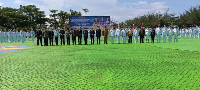 Perwira Pelayaran Niaga Poltekpel Barombong Diminta Kembangkan Ilmu Teknologi