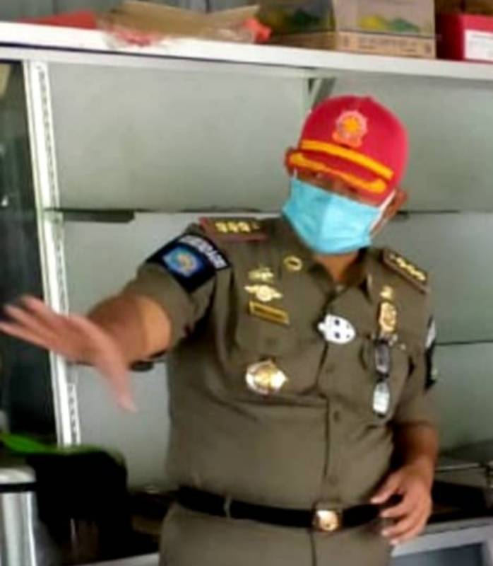 Tegakkan Perda KTR, Satpol PP dan Damkar Sidak Sejumlah Instansi