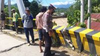 IMG-20211031-WA0083 Jembatan Miring Karetan - Walenrang Luwu Retak, Arus Lalu Lintas Dialihkan