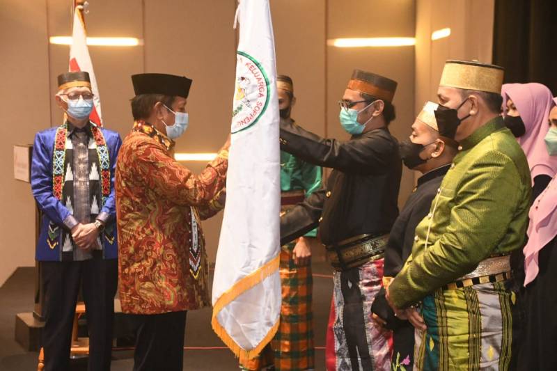 Kaswadi Razak Hadiri Pelantikan DPD KKS Kota Samarinda