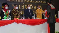 IMG-20211114-WA0019 Sekda Luwu Timur Hadiri Wisuda 114 Mahasiswa Stikes Batara Guru