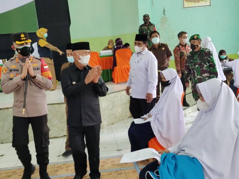 Kabupaten Enrekang Raih Predikat Penyelenggaraan Vaksinasi Covid 19 Terbaik Tingkat Nasional