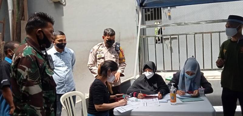Bhabinkamtibmas Bersama Babinsa Butung Imbau Warganya Jaga Kamtibmas