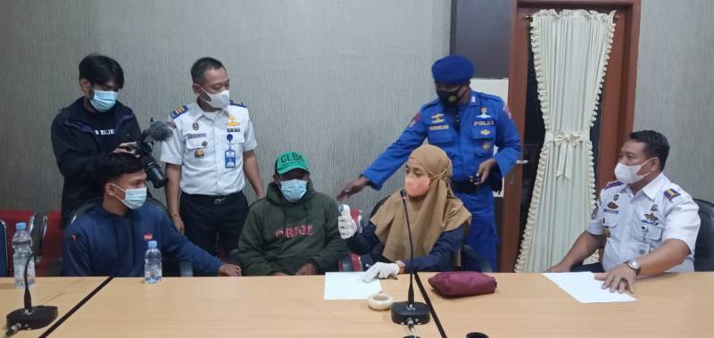 Dua Nelayan Alami Perahu Terbalik di Perairan Majene, Ini Kata Komandan Kapal Bripka Ahris Barakasi