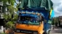 Truk Tabrak Sejumlah Minibus dan Sepeda Motor