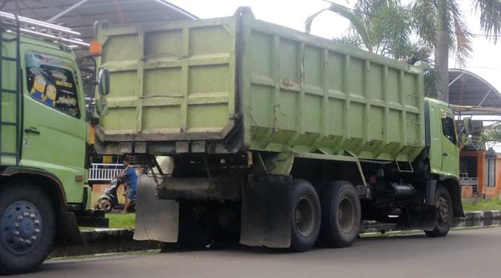 Empat Truk Kode Plat Sulteng Diamankan Satlantas Polres Parepare saat Patroli Hunting Sistem