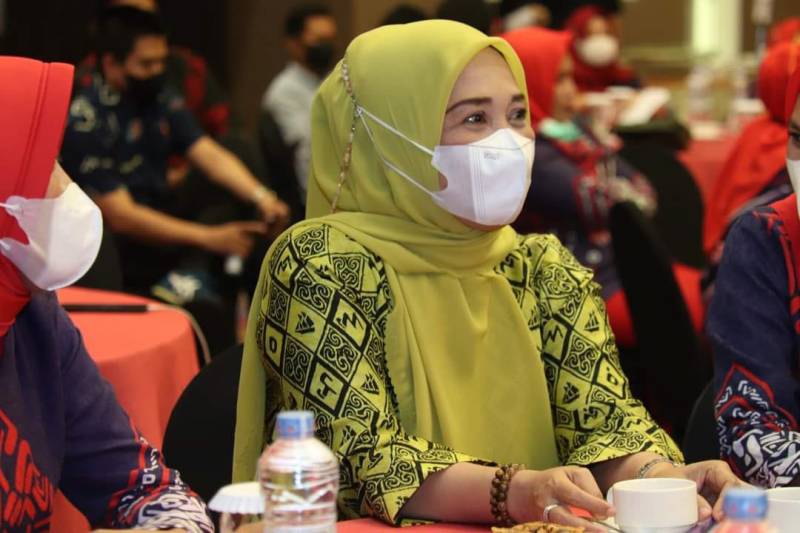 Dwiyanti Musrifah Basli Hadiri Raker Dekranasda Prov Sulsel 