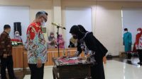 Bupati Lantik 65 Pejabat Struktural Pemkab Lutim