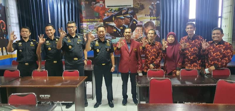 Ruangan Bea Cukai Hadir di Kampus IBK Nitro
