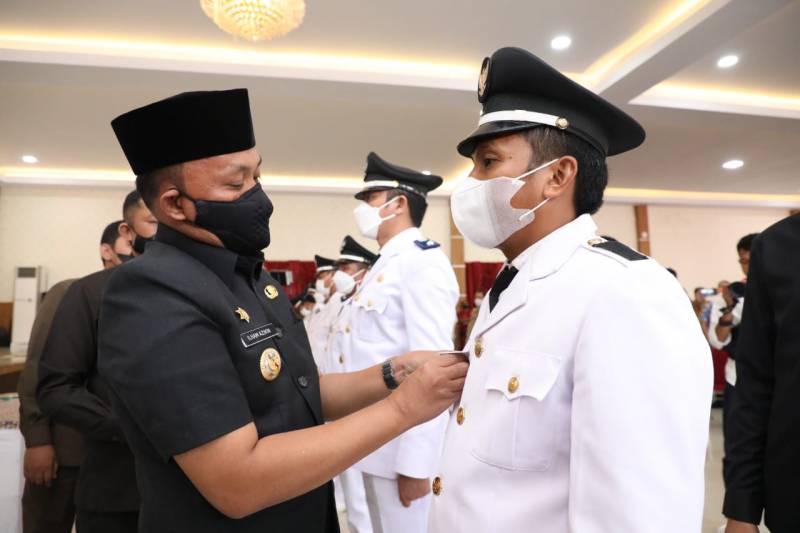 Sembilan Kepala Desa Resmi Dilantik oleh Bupati Bantaeng