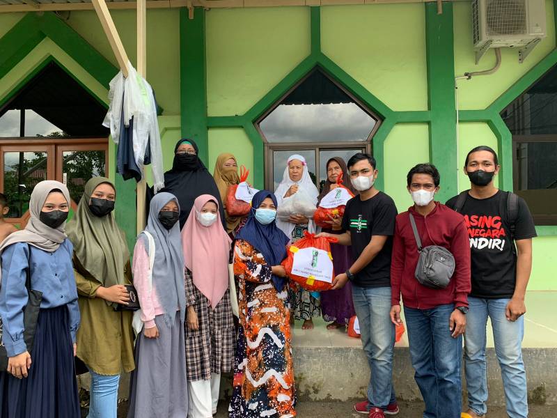 HMI Makassar Timur Salurkan Bantuan ke Korban Banjir