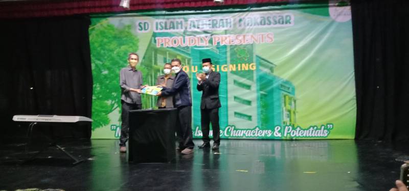 SD Islam Athirah Makassar Kolaborasi Union Institute of Language (UIL) Australia 
