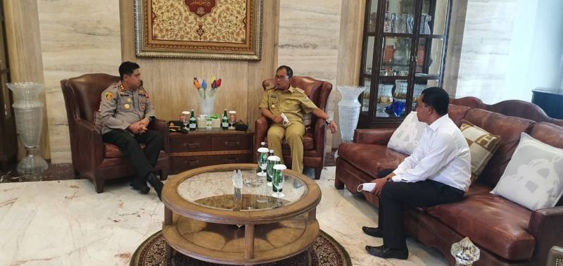 Kapolres Pelabuhan dan Wali Kota Makassar Silaturahmi