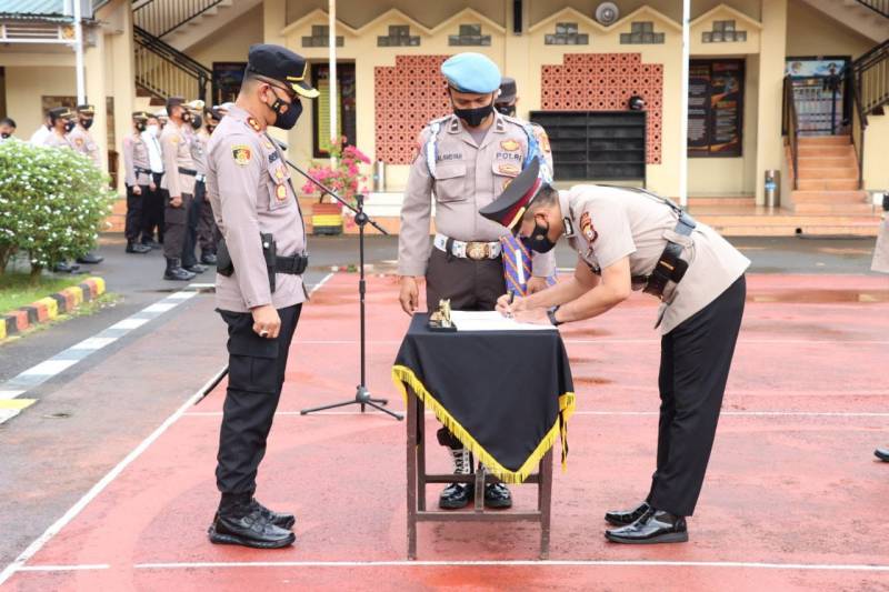 Kasat Intelkam dan Kapolsek Galsel Resmi Berganti