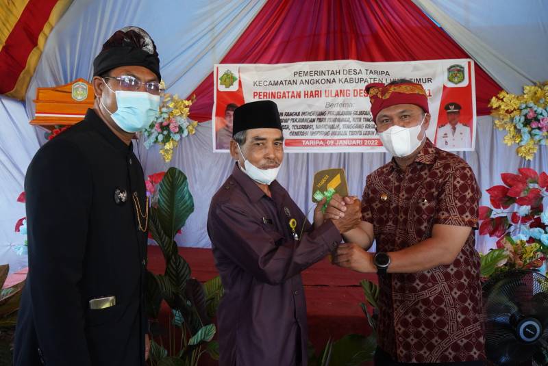 Syukuran Desa Taripa, Bupati Budiman Paparkan Program Prioritas Daerah