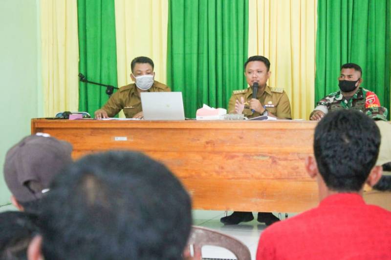 Persiapan Vaksinasi Massal, Pemerintah Kecamatan Takabonerate Gelar Rakor