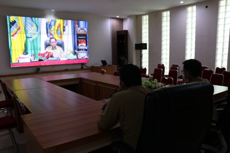 Pemkab Lutim Ikuti Briefing Masalah Pencegahan Tindak Pidana Korupsi
