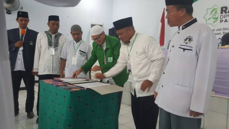 STAI Al Bayan-DPW Hidayatullah Papua Barat MoU Pengembangan SDI