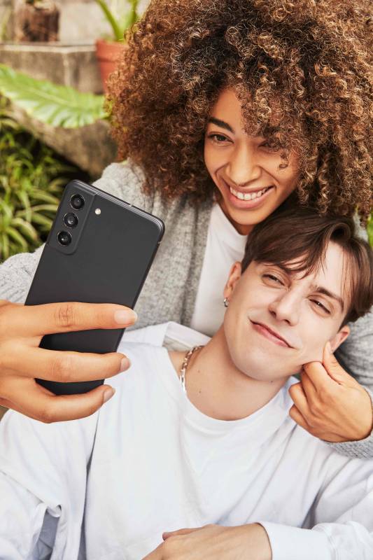 Triple Pro Grade Camera Galaxy S21 FE 5G Siap Dukung Konten Gen Z yang Kreatif dan Inspiratif Jadi Viral