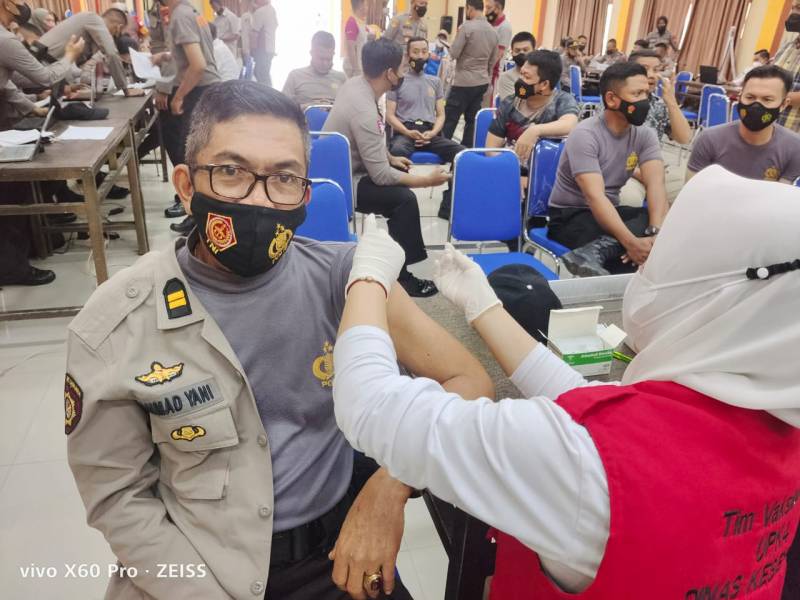 Kapolres Harapkan Semua Warga Bantaeng Sudah Vaksin Bulan ini