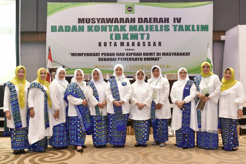 Aliyah Mustika Ilham Kembali Pimpin BKMT Makassar Periode 2022-2027