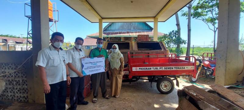 Peduli Kebersihan, Semen Tonasa Berdayakan Warga Kelola Sampah