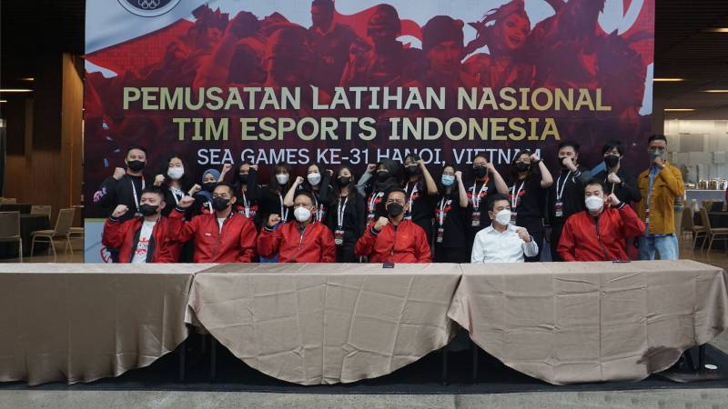 Kunjungi Pelatnas Esports SEA Games, Menpora Pacu Semangat Atlet