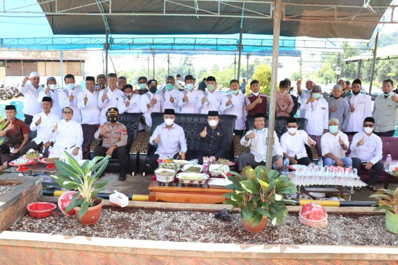Akhir Pekan, Budiman Letakkan Batu Pertama Pembangunan Masjid Al-Ukhuwah Sorowako