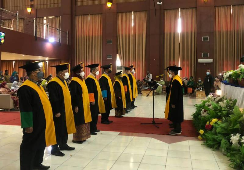 UIN Alauddin Kukuhkan Sembilan Guru Besar