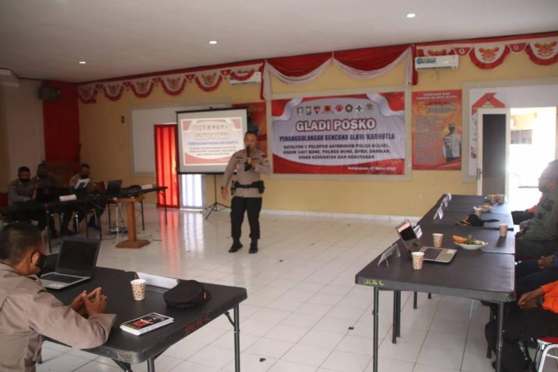 Perkuat Sinergitas, Brimob Gelar Gladi Posko Penanggulangan Bencana Alam
